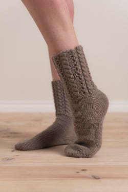 Kobbe - stickade sockor